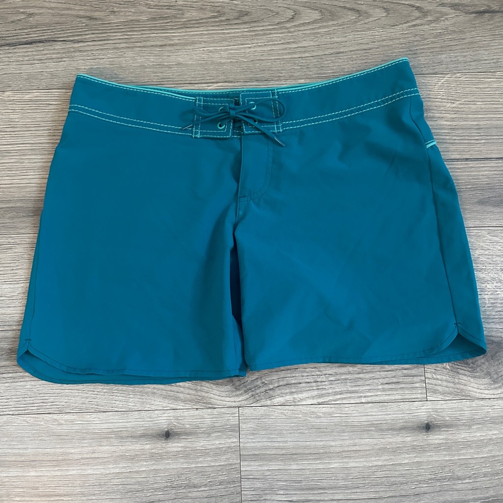 Carve Design Demands Board Short | Color Tidal | Size 4